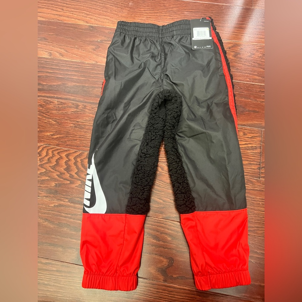Nike Boys Sweatpants, Winter Wear, Sports,